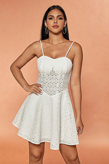 Hvid A-line spaghetti stropper Kort blonde sommerkjole